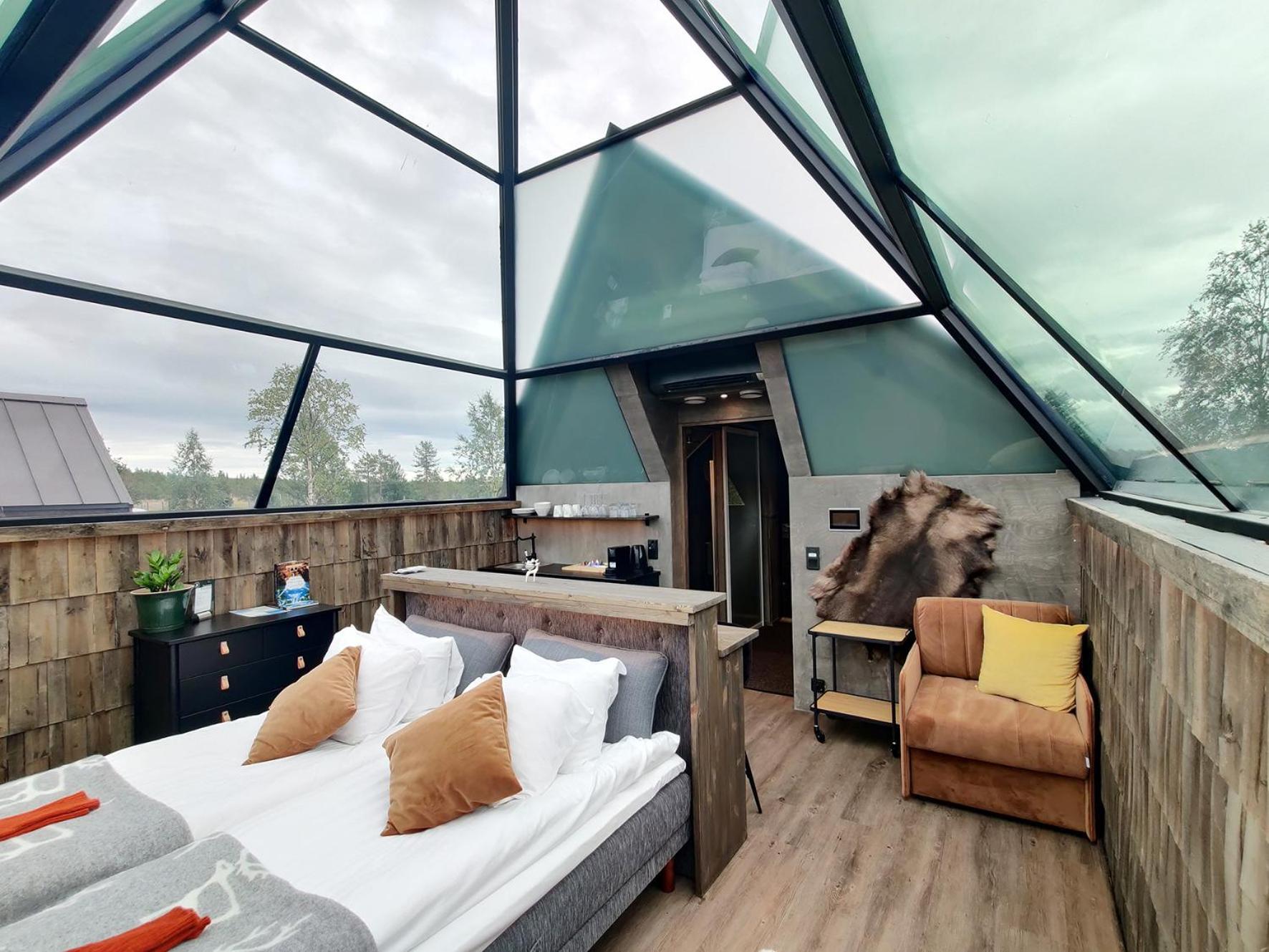 Aurora Pyramid Glass Igloos Köngäs Eksteriør billede
